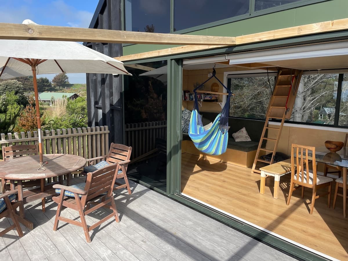 Deck and indoor/outdoor flow